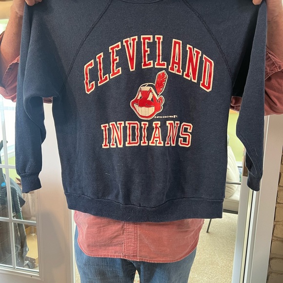 Vintage Cleveland Indians sweatshirt - Picture 1 of 3